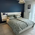 Дом отдыха Blue Riviera - Am Mit Meerblick Und Pool By Riviera Homelife Сен-Рафаэль