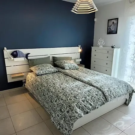 Будинок відпочинку Blue Riviera - Am Mit Meerblick Und Pool By Riviera Homelife Сен-Рафаель