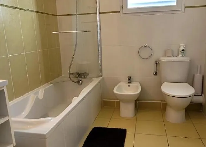 Blue Riviera - Am Mit Meerblick Und Pool By Riviera Homelife Ferienhaus Saint-Raphaël