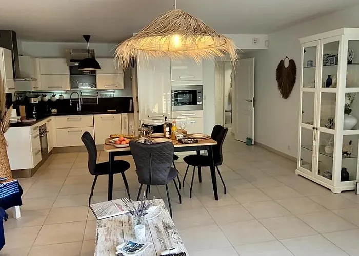 Blue Riviera - Am Mit Meerblick Und Pool By Riviera Homelife Ferienhaus Saint-Raphaël